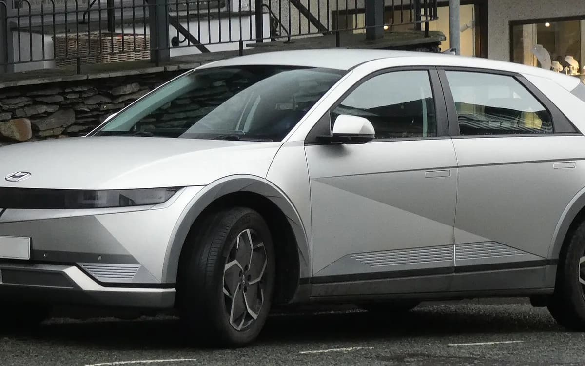 ヒュンダイ IONIQ 5 Lounge AWDの外観